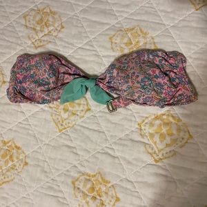 Small strapless Victoria’s Secret swim bikini top